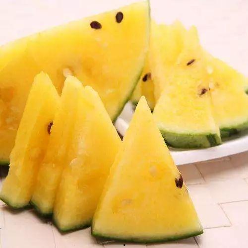 黑料吃黑瓜网多少,揭秘网络黑料的生成与传播 第3张 黑料吃黑瓜网多少,揭秘网络黑料的生成与传播 第3张