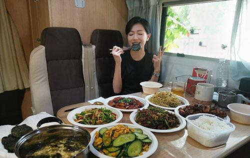 我在皇宫吃瓜摸鱼书包网,吃瓜摸鱼间的书包网奇遇记 第3张 我在皇宫吃瓜摸鱼书包网,吃瓜摸鱼间的书包网奇遇记 第3张