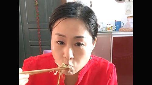 娱乐吃瓜酱友,揭秘娱乐圈背后的那些事儿  第2张